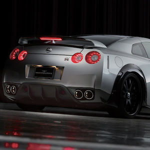 Meet your Posher, Umair